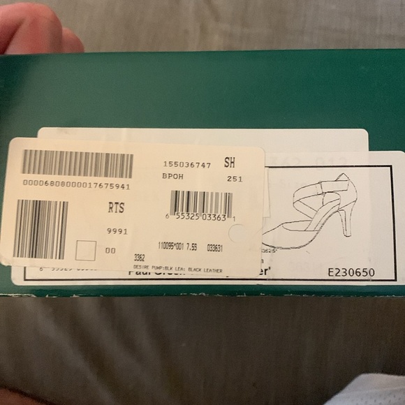 Paul Green Black Heels size 7.5 amazing condition - Picture 2 of 3